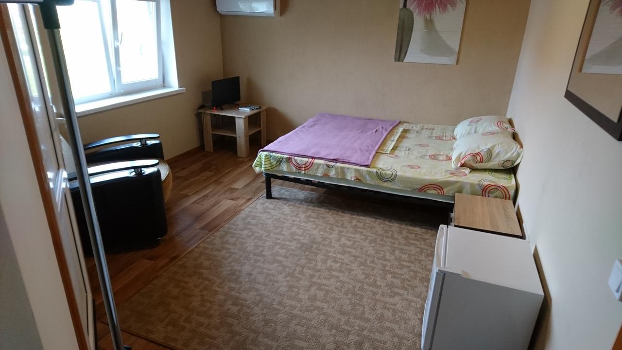 Guest House Dacha Karolino-Buhaz Buitenkant foto